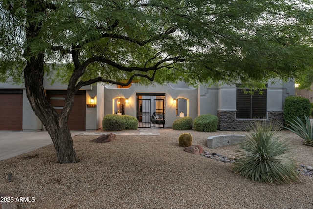 view of front of house featuring a garage