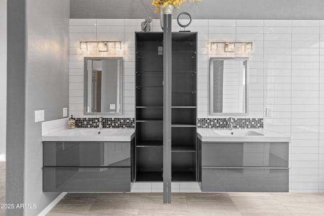 bathroom with vanity and backsplash