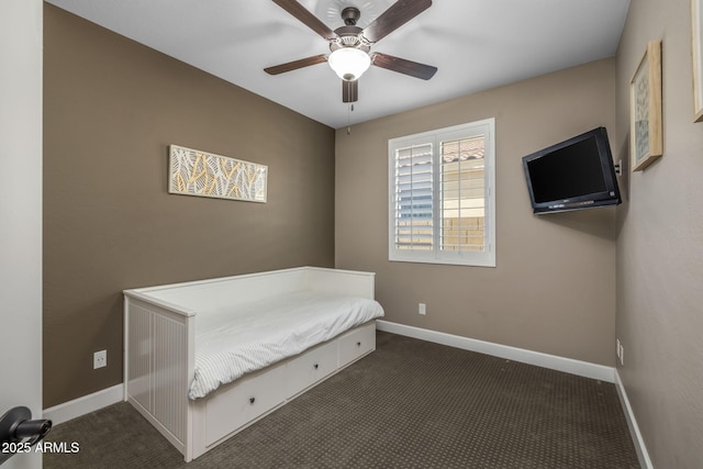 bedroom with baseboards, carpet, and ceiling fan