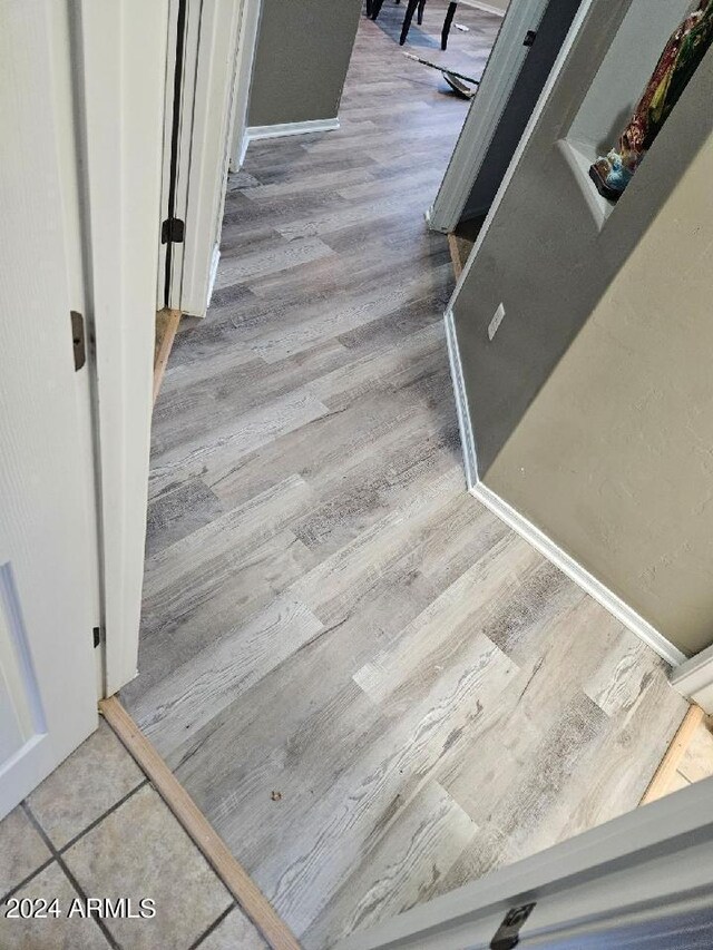 room details featuring hardwood / wood-style floors