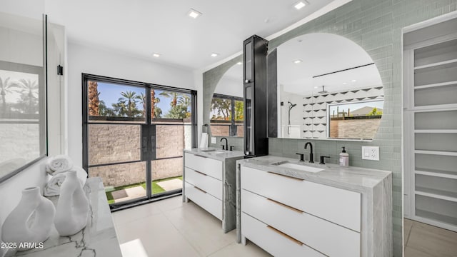 4434 E Camelback Rd Unit 128, Phoenix, AZ 85018 - bathroom with two vanities