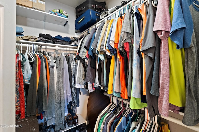10838 N 10th St, Phoenix, AZ 85020 - view of walk in closet