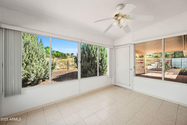 4701 N Sheridan Ln, Prescott Valley, AZ 86314 - unfurnished sunroom featuring a ceiling fan