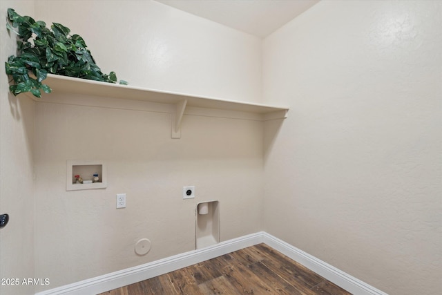 23705 N Chaps Dr, Florence, AZ 85132 - laundry area featuring baseboards, dark wood-type flooring, hookup for a washing machine, gas dryer hookup, and electric dryer hookup