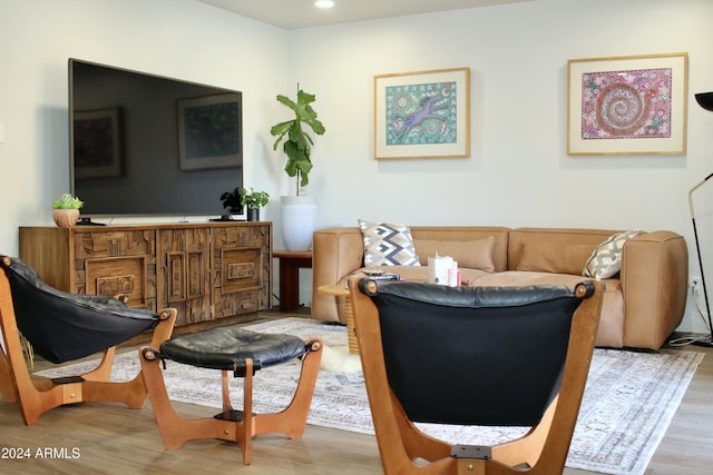 103 E Palm Ln Unit A, Phoenix, AZ 85004 - living area with wood finished floors and recessed lighting