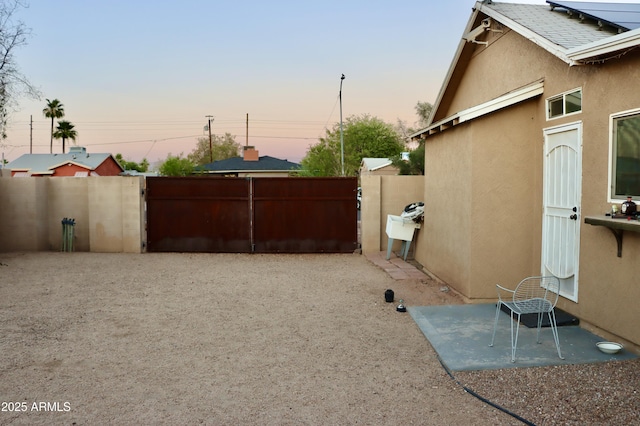 2014 N 17th Pl, Phoenix, AZ 85006 - view of yard with a gate and a patio area