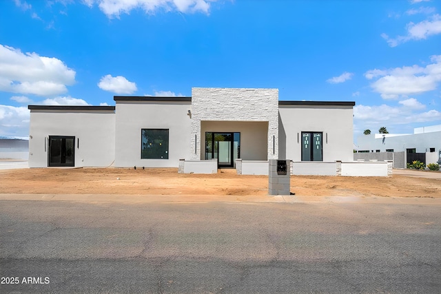 6202 E Larkspur Dr, Scottsdale, AZ 85254 - back of property featuring stucco siding and stone siding