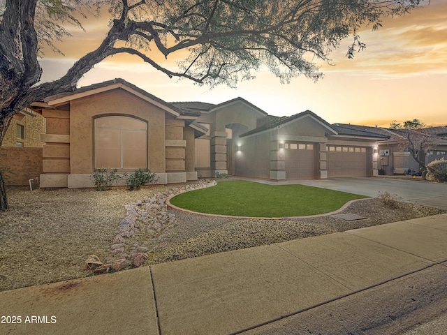 view of front of house featuring a garage