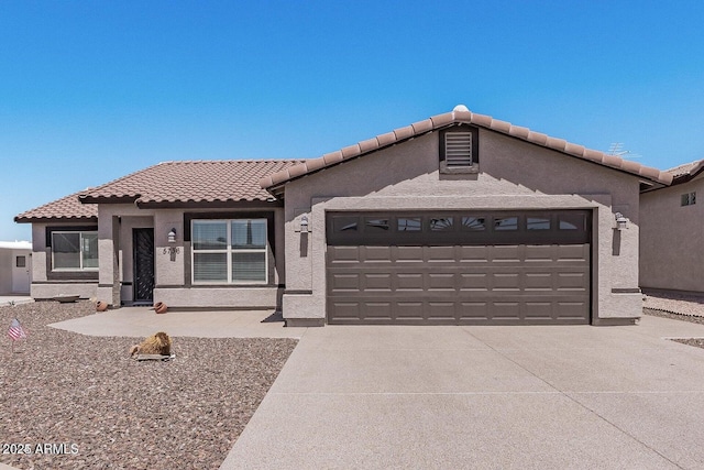 view of front facade with a garage