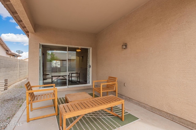 12371 W Hadley St, Avondale, AZ 85323 - view of patio / terrace with fence
