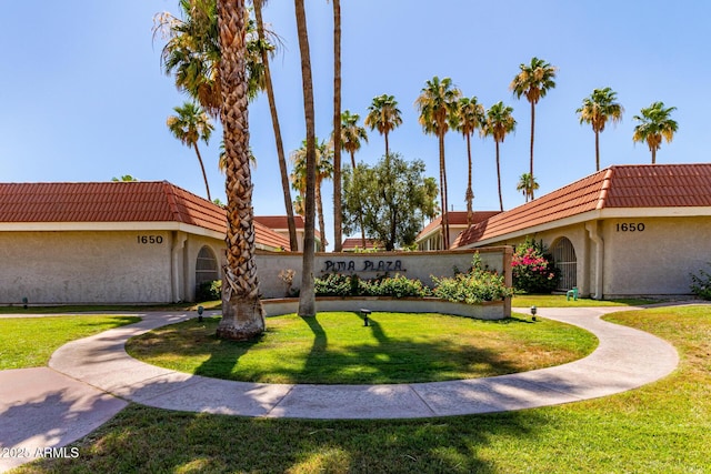 1650 N 87th Ter Unit 25A, Scottsdale, AZ 85257 - view of community with a yard