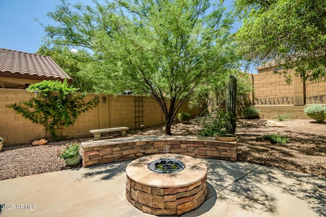 3336 W King Dr, Anthem, AZ 85086 - fenced backyard with a patio area