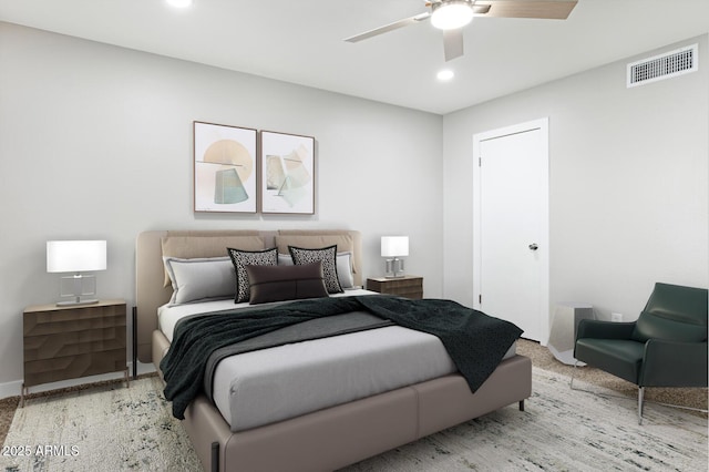 bedroom featuring ceiling fan, visible vents, baseboards, and recessed lighting