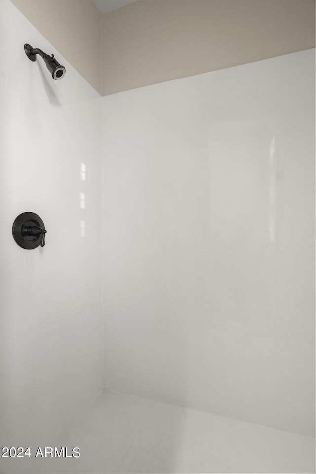 bathroom with walk in shower