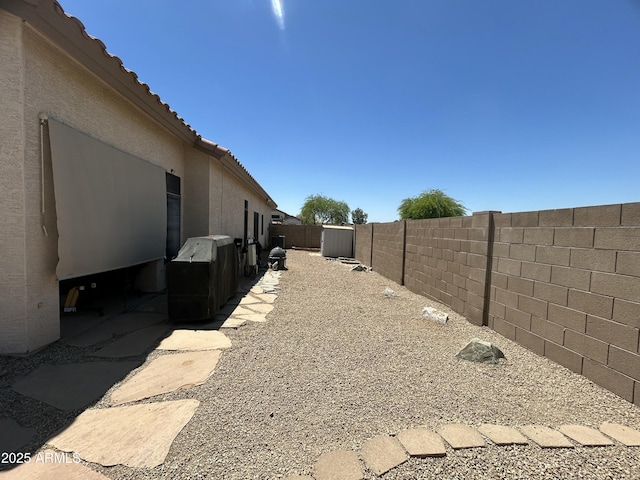 7326 W Dreyfus Dr, Peoria, AZ 85381 - view of fenced backyard