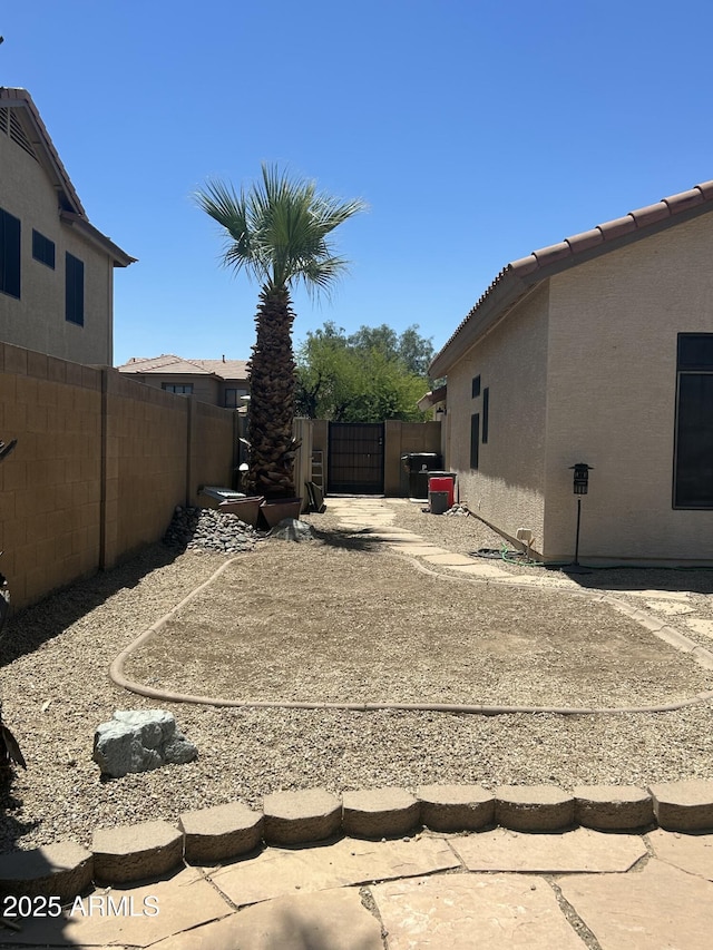 7326 W Dreyfus Dr, Peoria, AZ 85381 - view of yard with fence and a gate