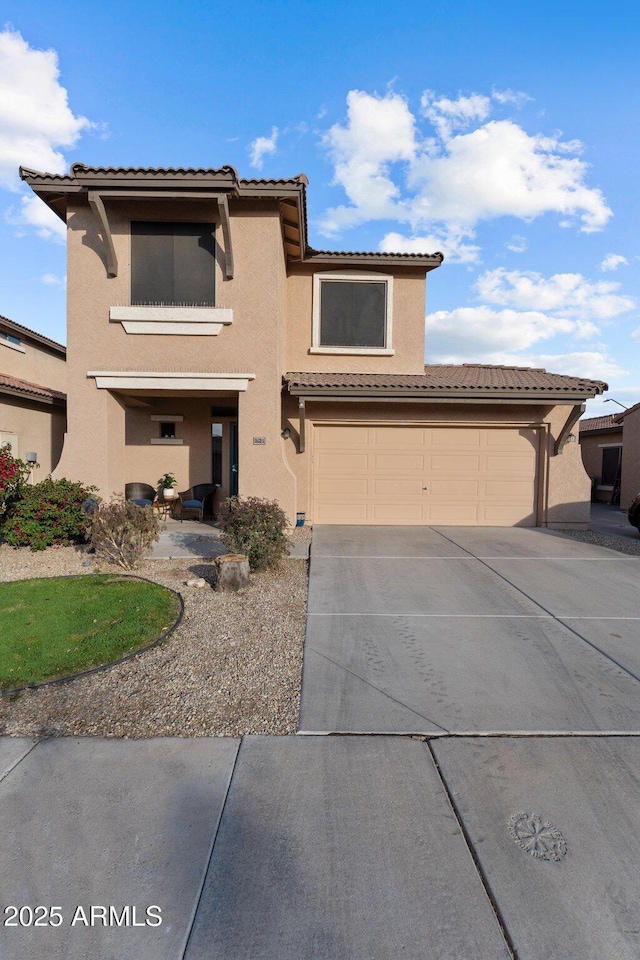 view of front facade with a garage