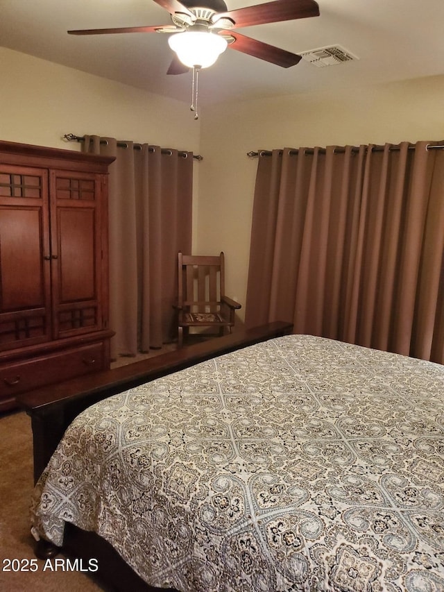 bedroom featuring ceiling fan