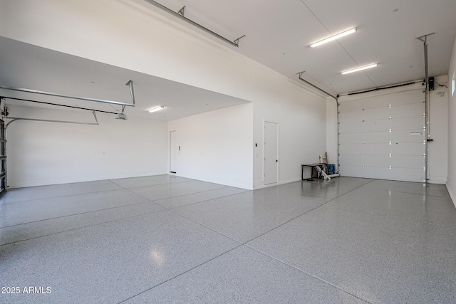 1920 E Creek Canyon Rd, Phoenix, AZ 85086 - garage with a garage door opener