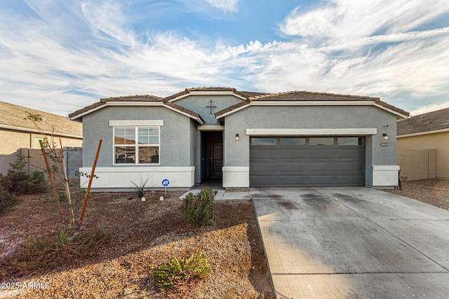 view of front facade with a garage