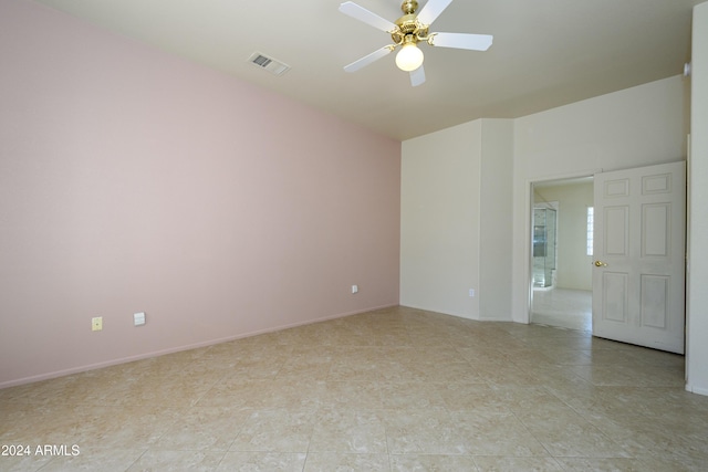 unfurnished room featuring ceiling fan