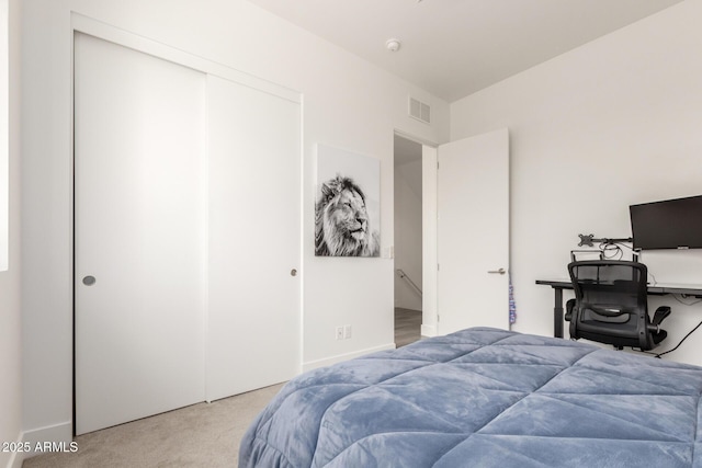 540 W Mariposa St Unit 9, Phoenix, AZ 85013 - bedroom with carpet flooring and a closet