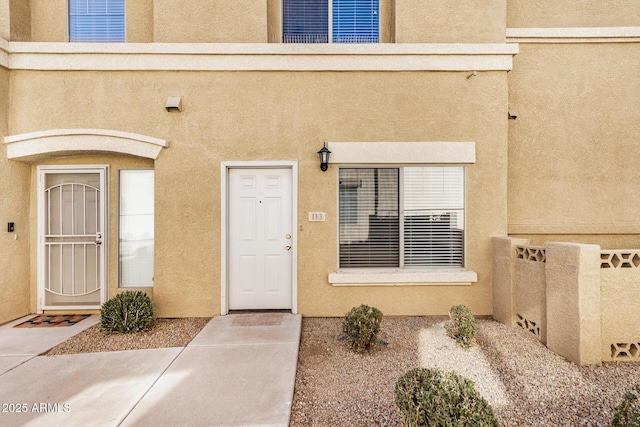 view of entrance to property