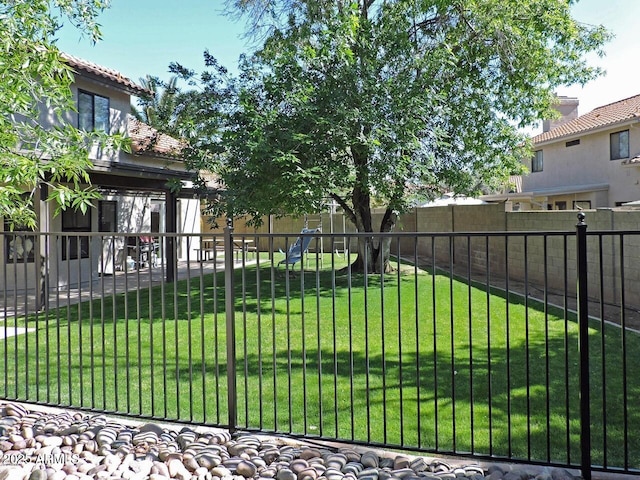 1010 N Osprey Ct, Gilbert, AZ 85234 - view of gate with a yard and a fenced backyard