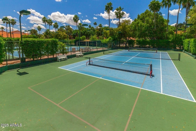 1010 N Osprey Ct, Gilbert, AZ 85234 - view of tennis court featuring fence and community basketball court