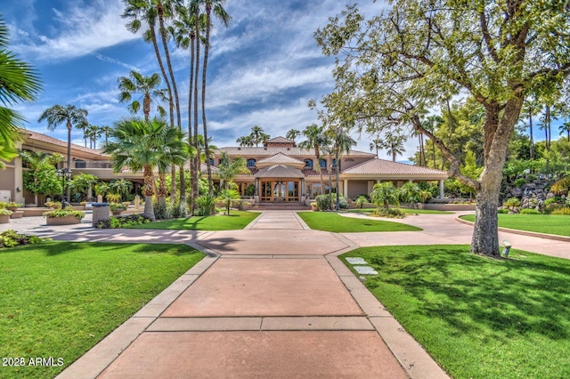 1010 N Osprey Ct, Gilbert, AZ 85234 - view of property's community with a yard and a gazebo