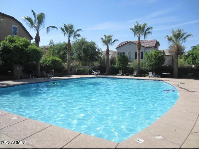 5612 S 21st Pl, Phoenix, AZ 85040 - view of community pool