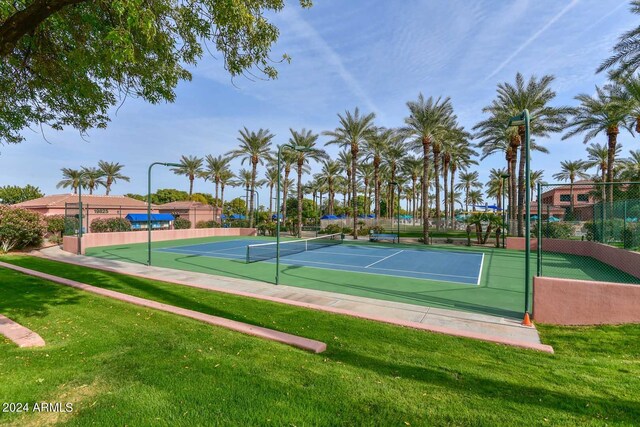 17041 W Artesia Dr, Surprise, AZ 85387 - view of sport court featuring a yard, community basketball court, and fence