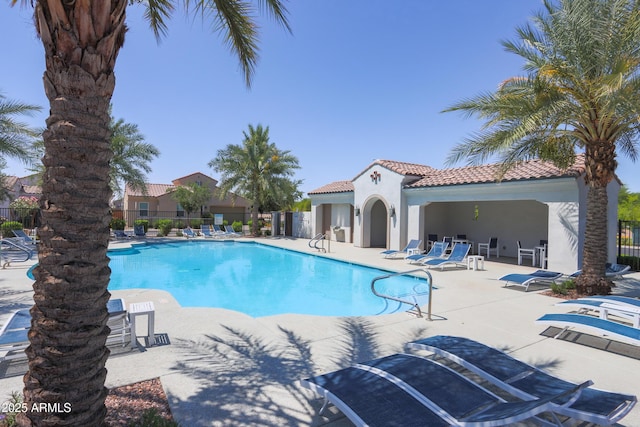 281 E Shamrock Dr, Chandler, AZ 85286 - community pool with a patio area
