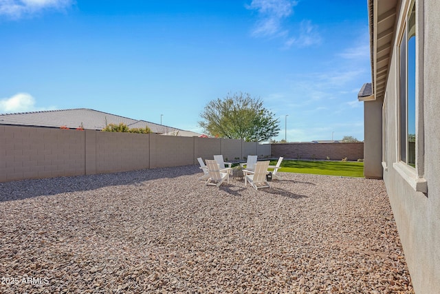 1439 E Mead Dr, Gilbert, AZ 85298 - fenced backyard featuring a patio area
