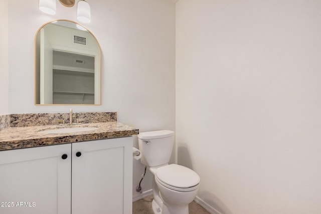 15440 S 38th St, Phoenix, AZ 85044 - half bath featuring vanity, toilet, and baseboards