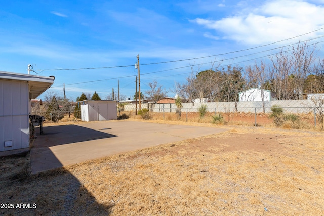4565 Aspen Dr, Sierra Vista, AZ 85635 - view of yard with a patio area