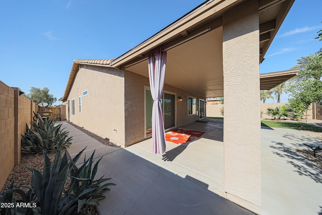 10371 W Pontiac Dr, Peoria, AZ 85382 - fenced backyard with a patio