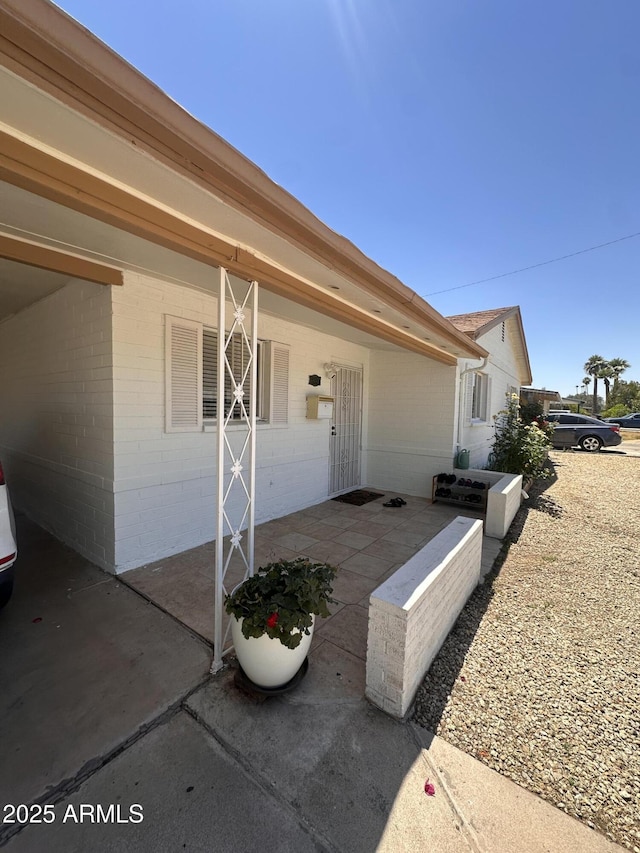 2115 W Myrtle Ave, Phoenix, AZ 85021 - view of exterior entry with brick siding