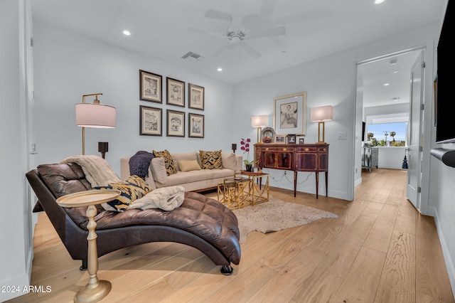 5151 N 13th Pl Unit 4, Phoenix, AZ 85014 - living area with ceiling fan, wood finished floors, and recessed lighting