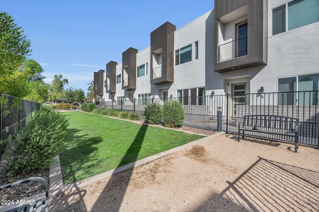 5151 N 13th Pl Unit 4, Phoenix, AZ 85014 - view of home's community featuring a residential view