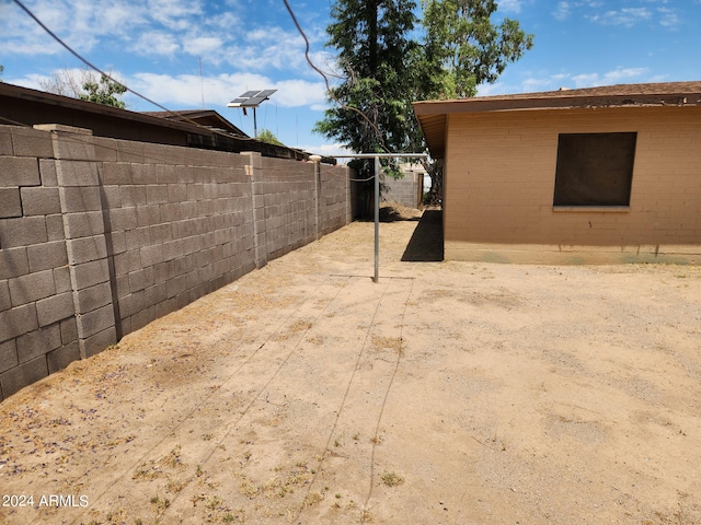 view of yard featuring a patio