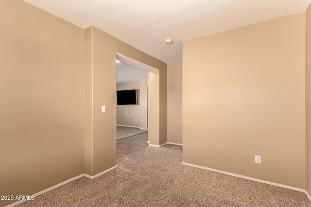 empty room with carpet