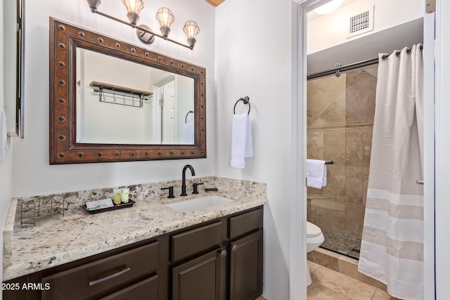 full bathroom with a shower stall, vanity, visible vents, a chandelier, and toilet
