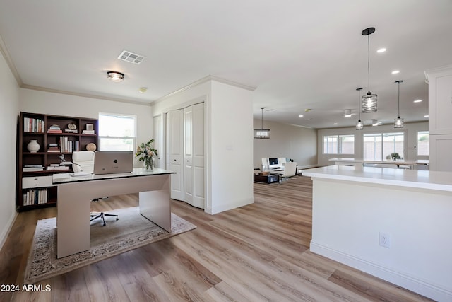 home office with light wood finished floors, visible vents, baseboards, ornamental molding, and recessed lighting