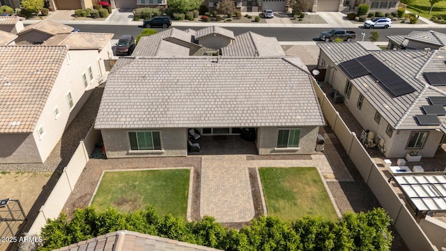 birds eye view of property featuring a residential view