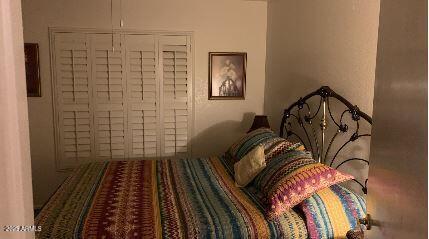 bedroom with a closet