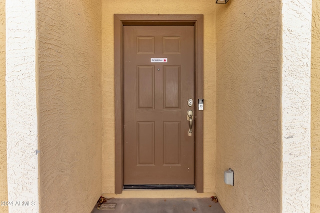 view of entrance to property