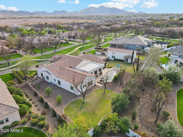 birds eye view of property featuring a residential view and a mountain view