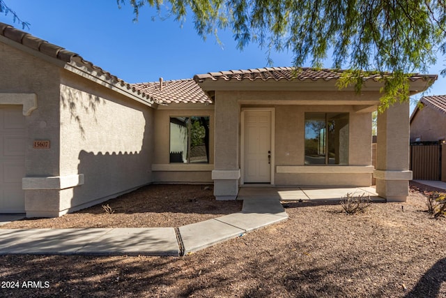 view of front of home with a garage