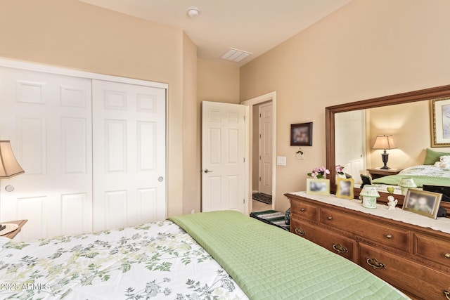 bedroom featuring a closet